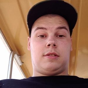 Meet your Posher, Chad